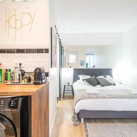 Happy Days - Eiffel Studio & Terrasse Apartment ปารีส ภายนอก รูปภาพ